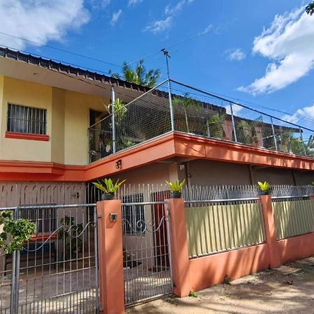 OYO 618 Las Residencias Bed And Breakfast Puerto Princesa Exterior foto