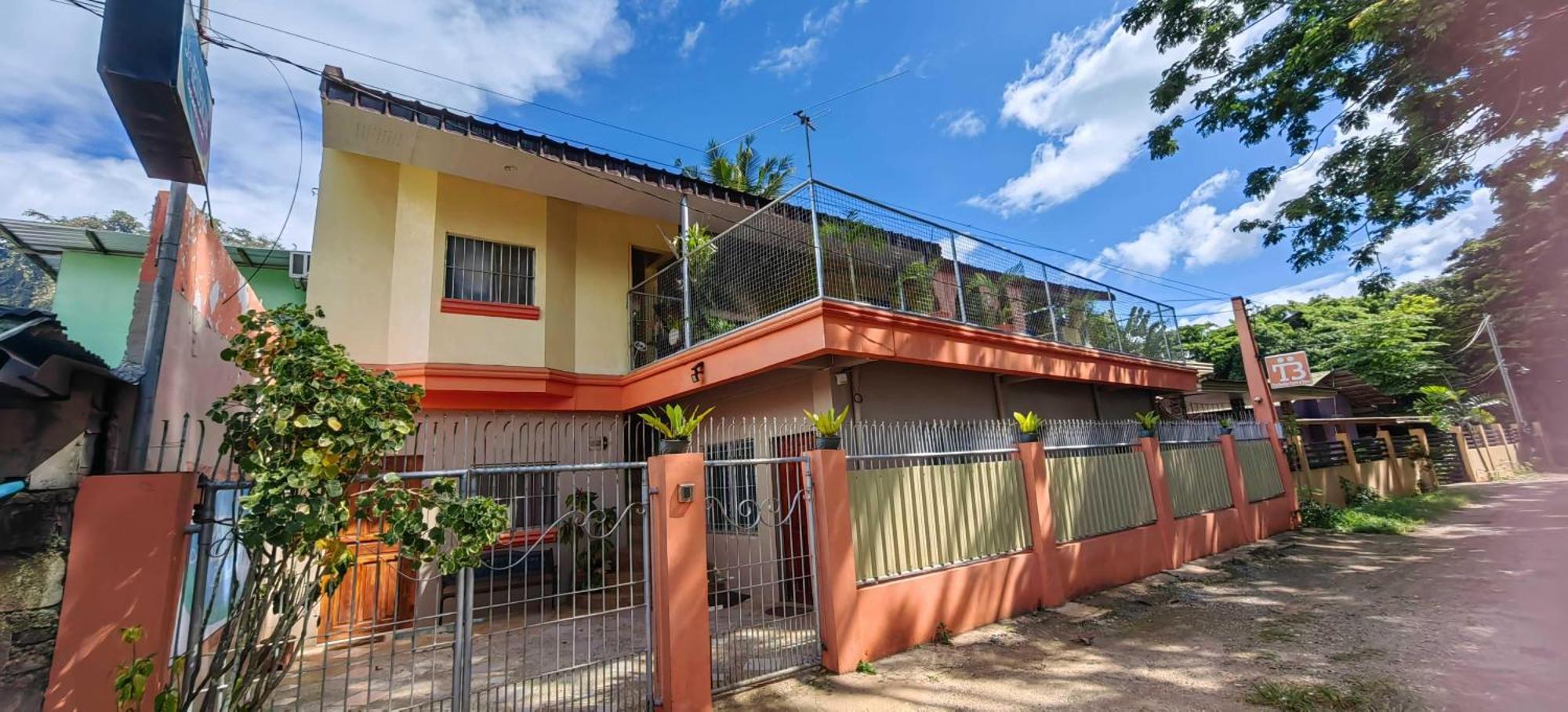 OYO 618 Las Residencias Bed And Breakfast Puerto Princesa Exterior foto