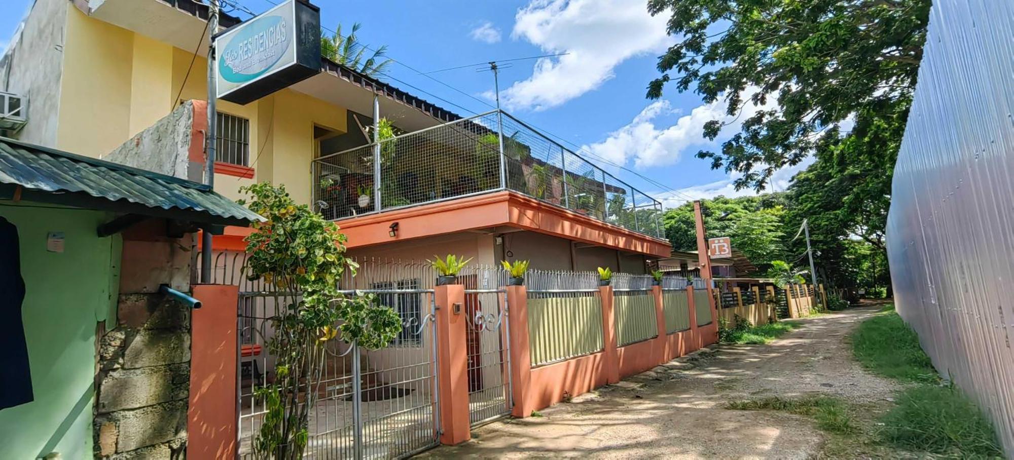 OYO 618 Las Residencias Bed And Breakfast Puerto Princesa Exterior foto